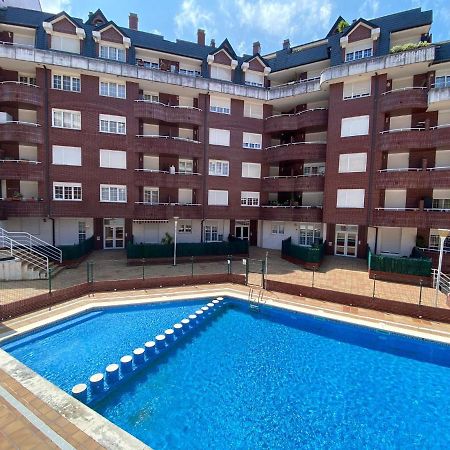 Paraiso Soleado: Piso Con Terraza, Piscina Y Garaje A 5 Min De Playa Castro Urdiales Exterior foto